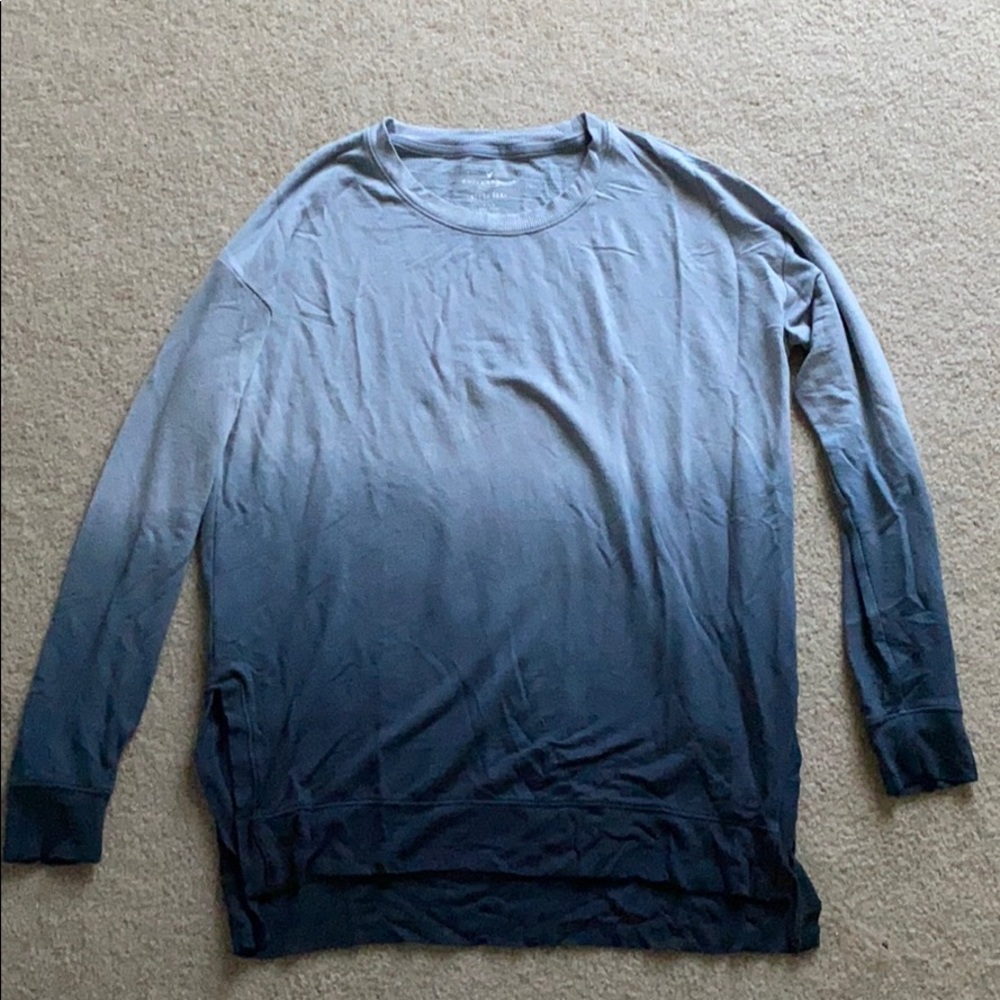 American eagle crew neck